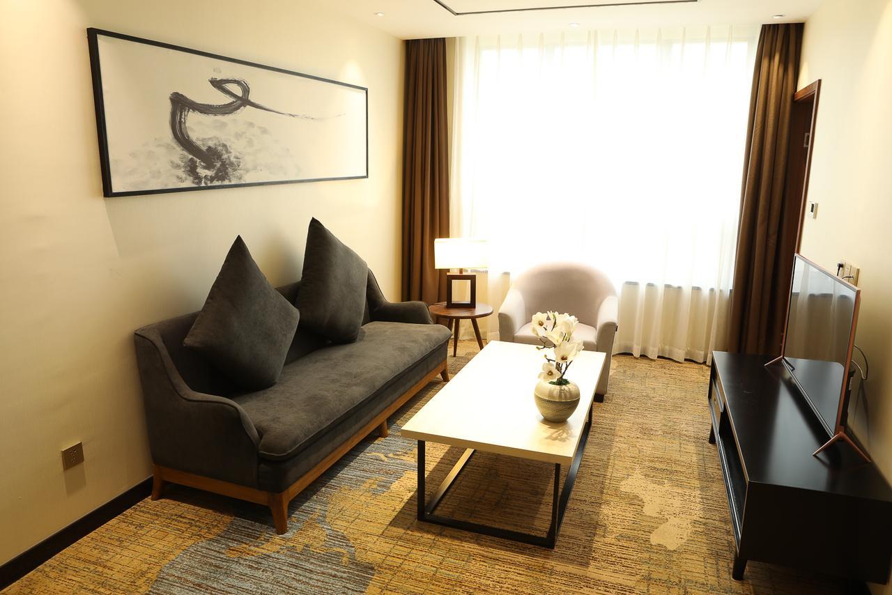 Zhi Hui Tang Feng Ze Hotel Chengdú Exterior foto